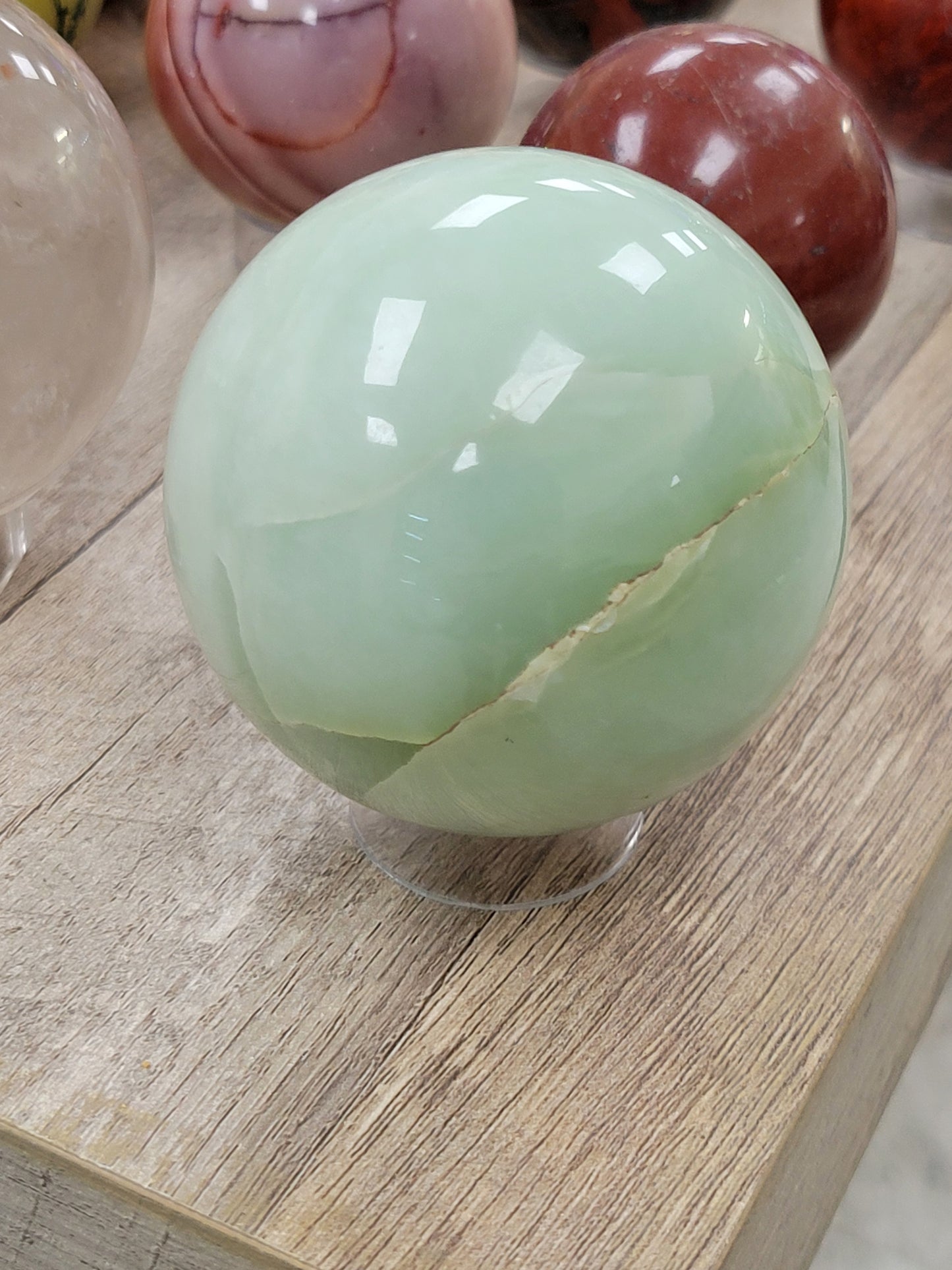 JADE SPHERE (BURMESE)