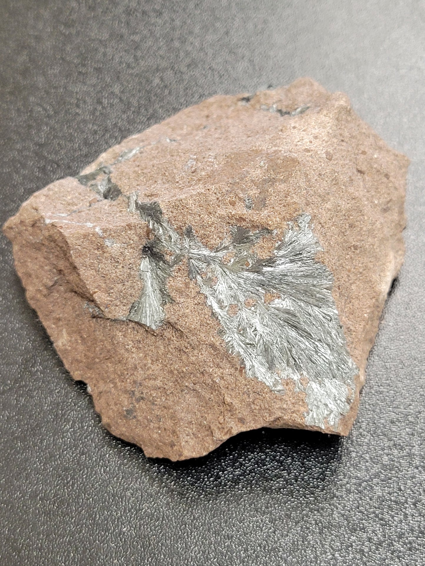 Stibnite (Pyrolusite)