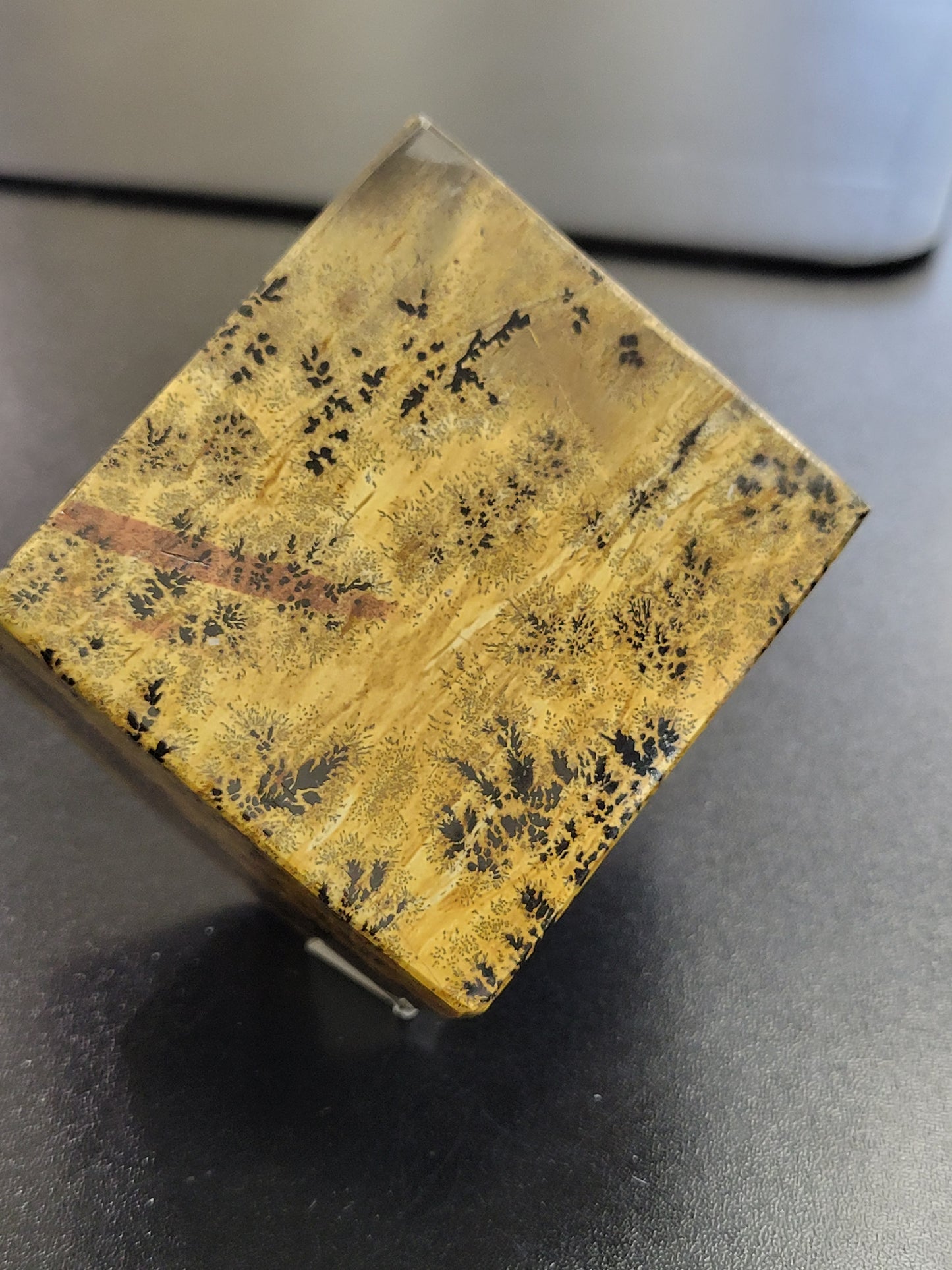 Picture Jasper Cube