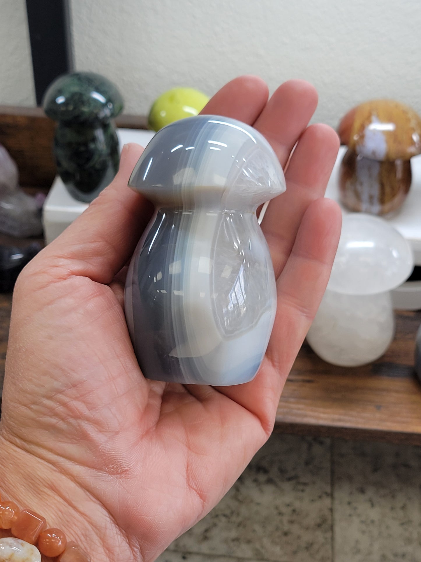 AGATE MUSHROOM
