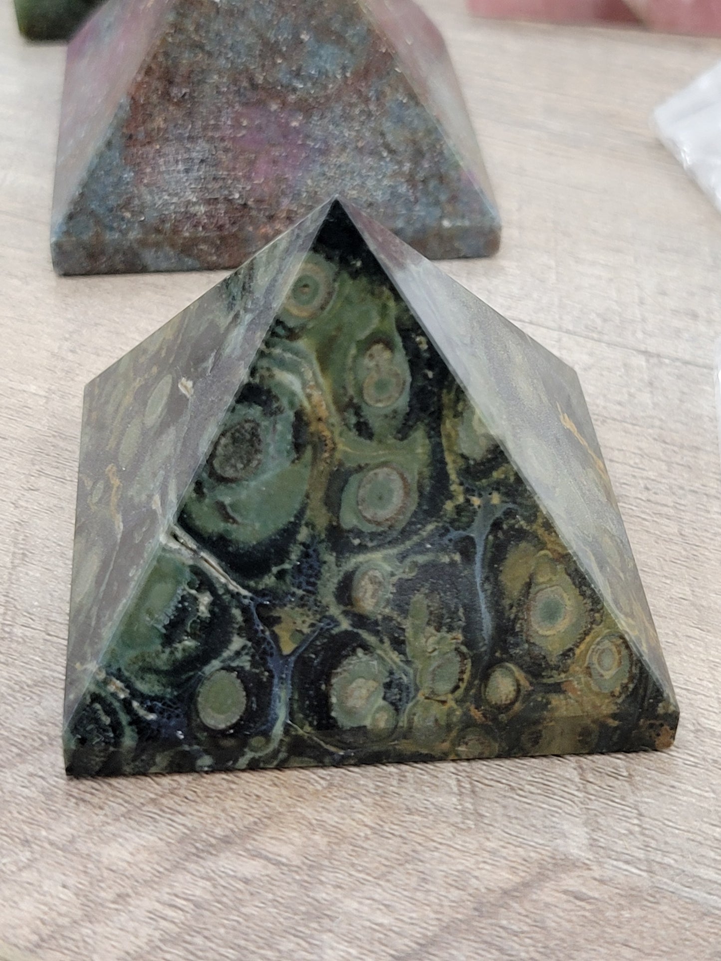 KAMBABA JASPER PYRAMID