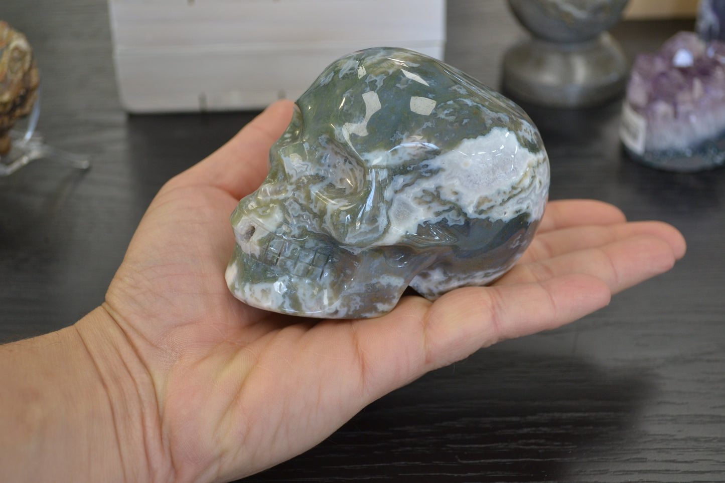 MOSS AGATE SKULL